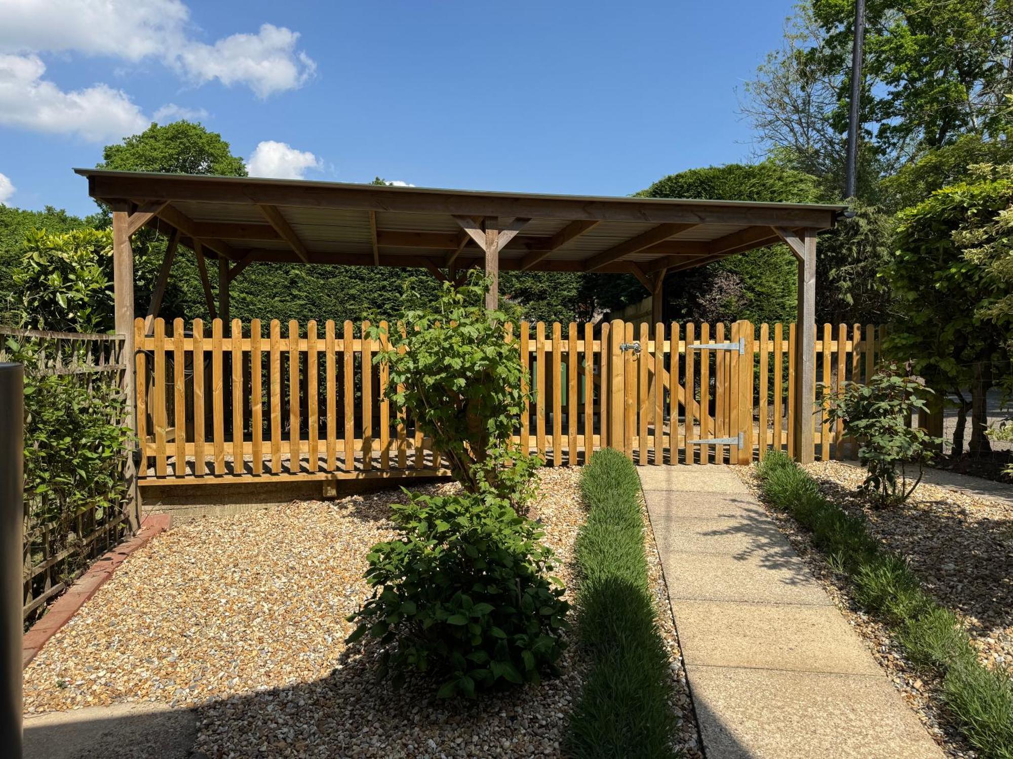 3 Bed Spa Cottage Southwater Buitenkant foto